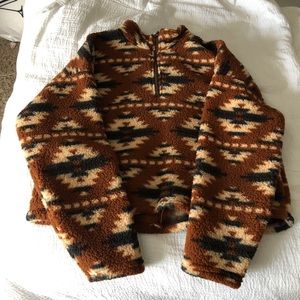 American Eagle Pullover...NWT